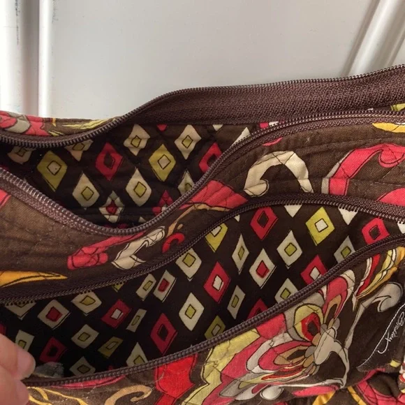 Vera Bradley Crossbody - Picture 9 of 12